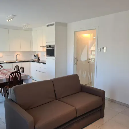 Apartment White Princess