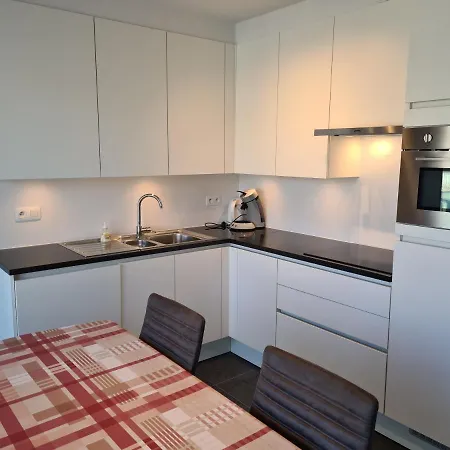 Apartment White Princess *