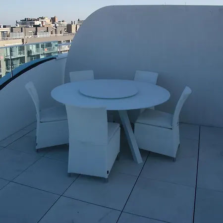 White Princess Appartement *